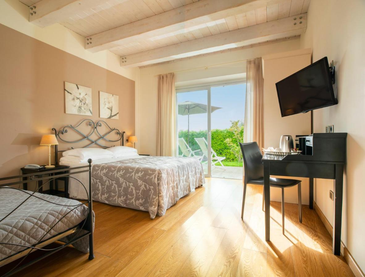 Hotel Giardino Suites&Spa Numana Buitenkant foto