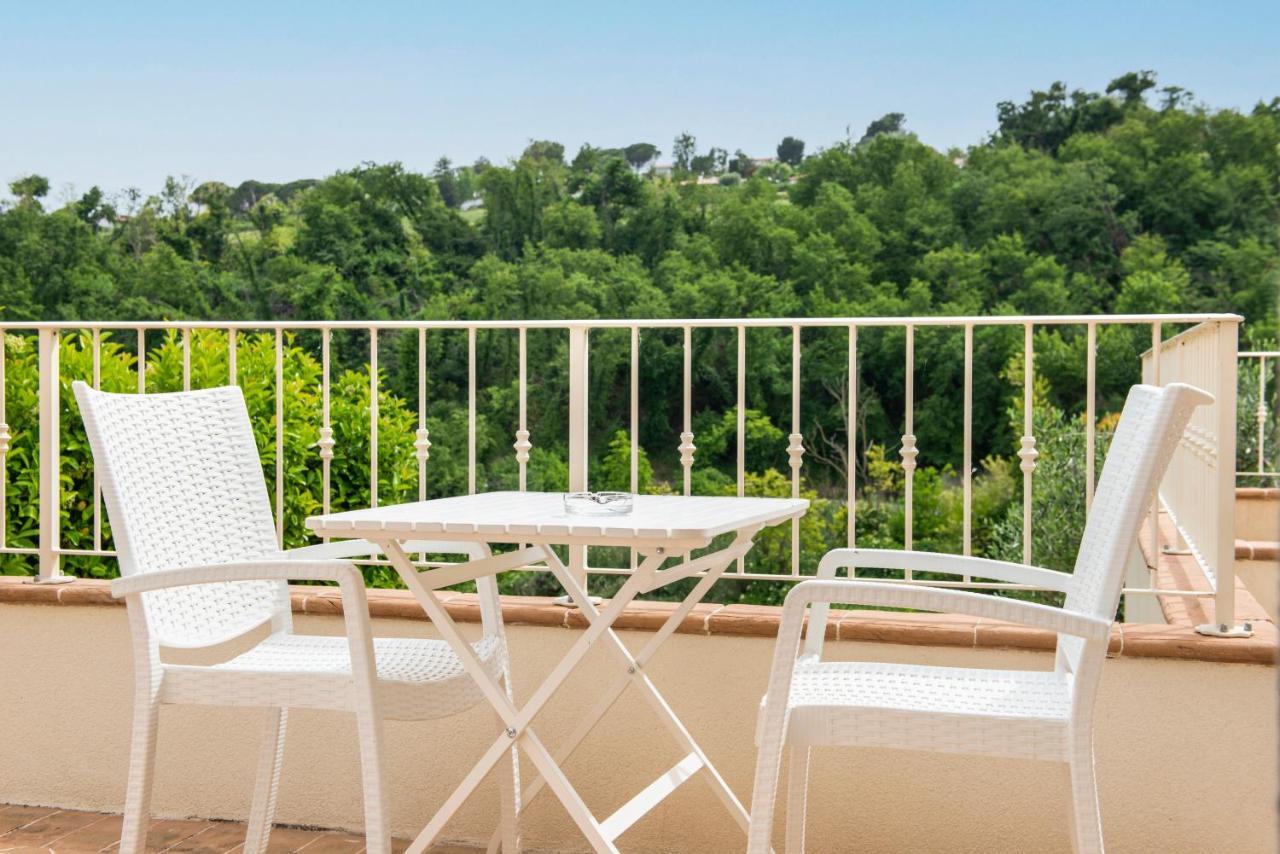 Hotel Giardino Suites&Spa Numana Buitenkant foto