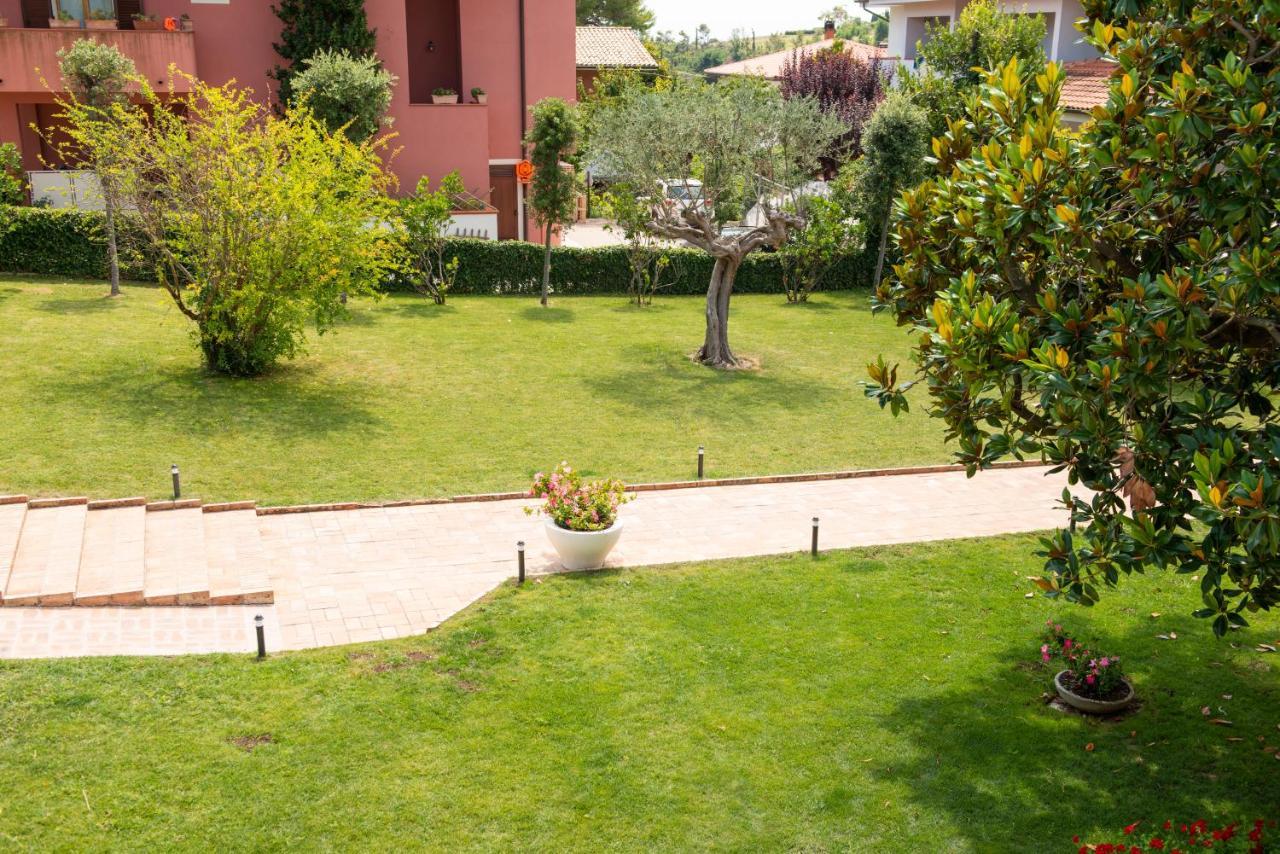 Hotel Giardino Suites&Spa Numana Buitenkant foto