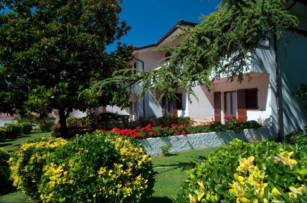 Hotel Giardino Suites&Spa Numana Buitenkant foto