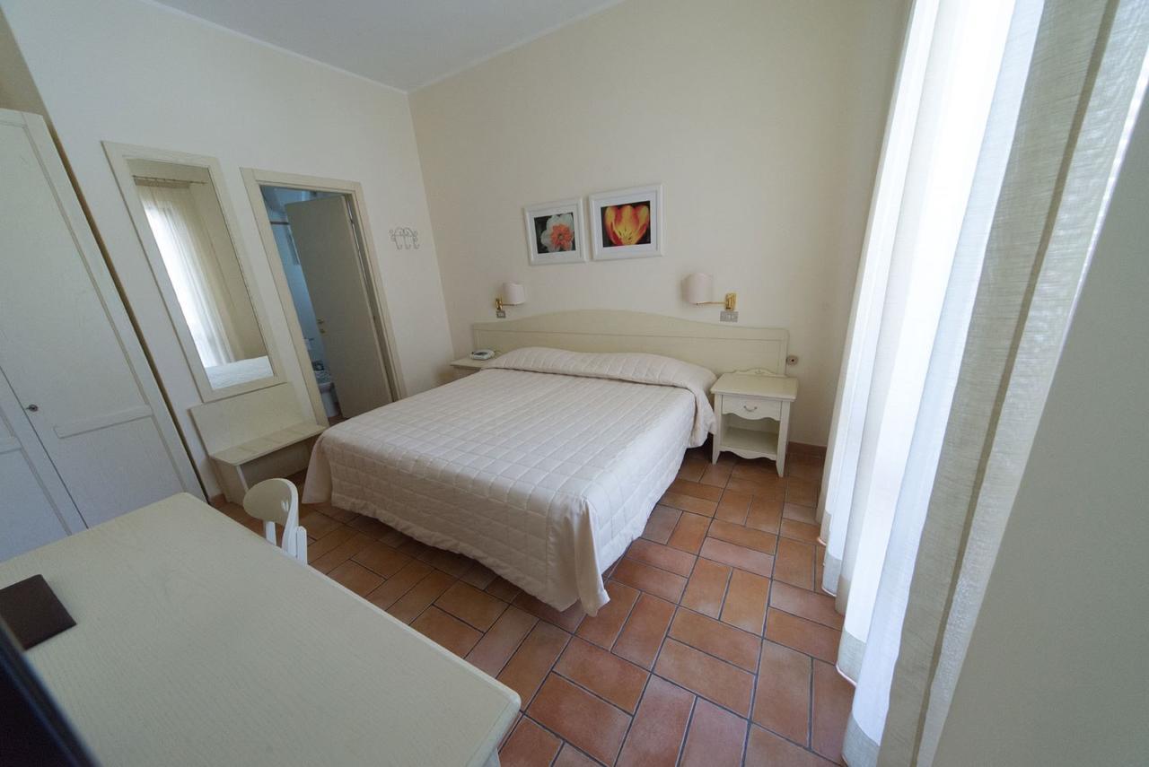 Hotel Giardino Suites&Spa Numana Buitenkant foto